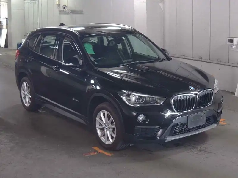 BMW X1 4WD X-DRIVE 20I 4WD Thumbnail 3