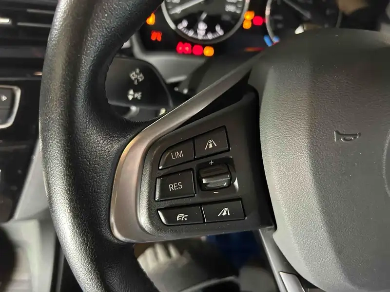 BMW X1 4WD X-DRIVE 20I 4WD Thumbnail 11