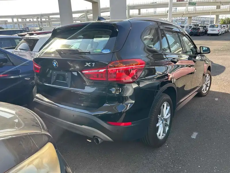 BMW X1 4WD X-DRIVE 20I 4WD Thumbnail 2
