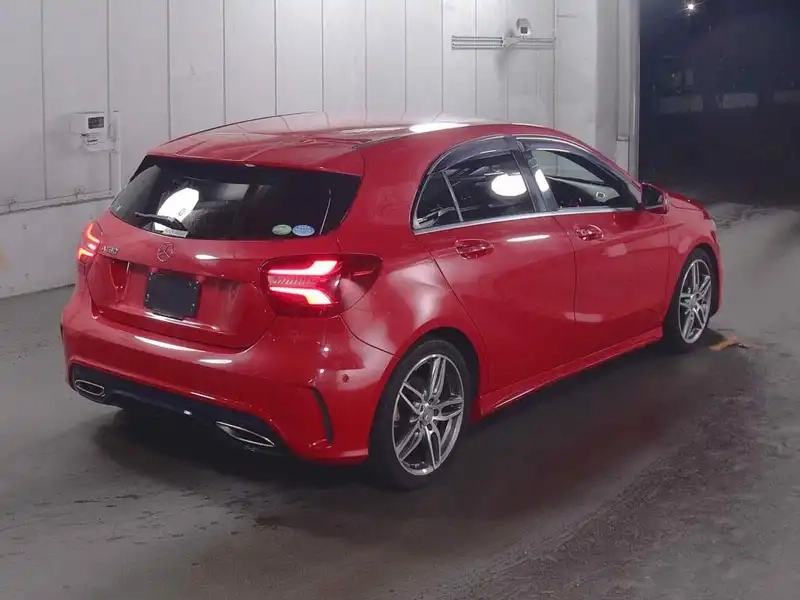 MERCEDES BENZ A-CLASS A180 SPORTS Thumbnail 7