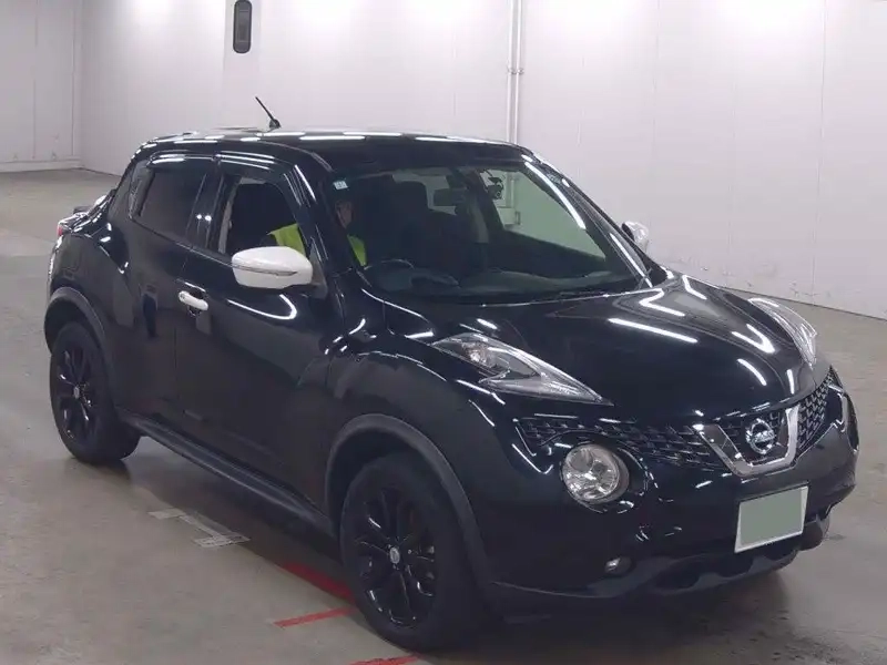 NISSAN JUKE 15RX PERSONALIZATION Thumbnail 1