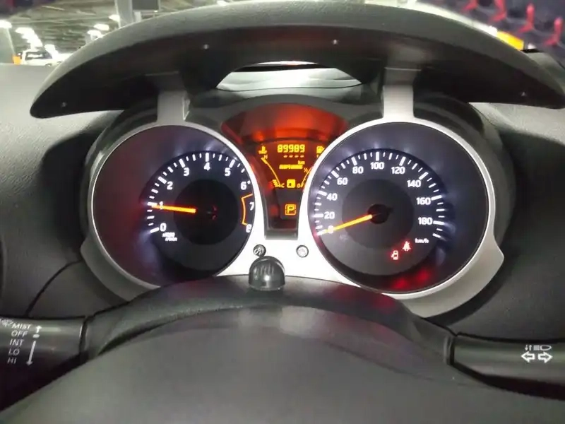 NISSAN JUKE 15RX PERSONALIZATION Thumbnail 6