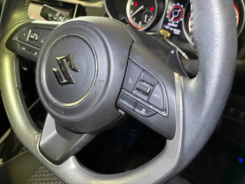 SUZUKI SWIFT 5D HYBRID RS Thumbnail 12