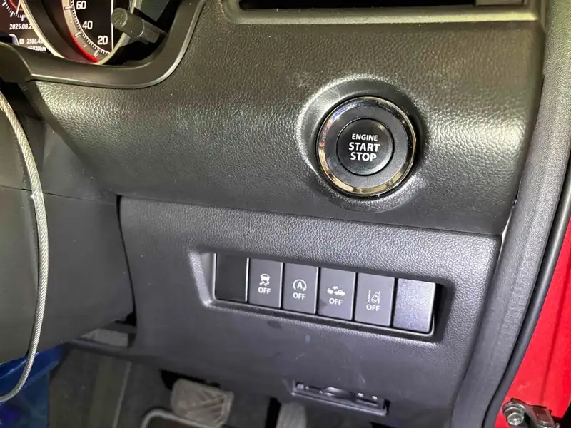 SUZUKI SWIFT 5D HYBRID RS Thumbnail 13