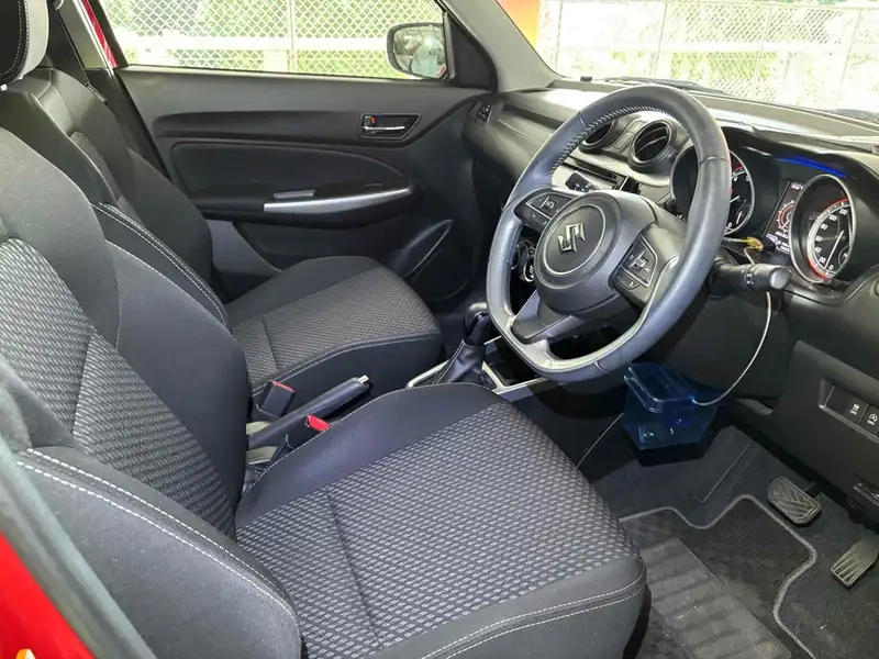 SUZUKI SWIFT 5D HYBRID RS Thumbnail 9