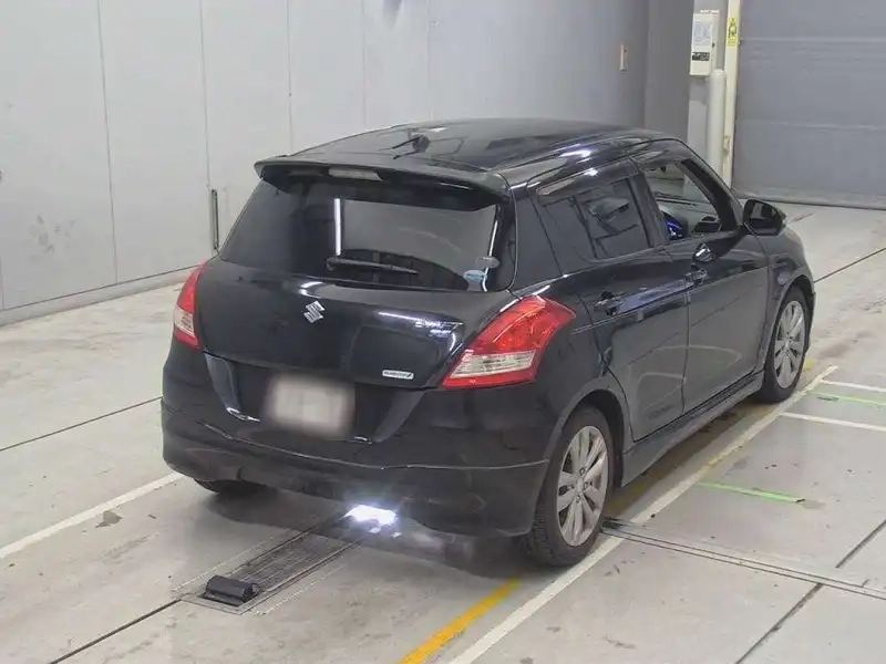 SUZUKI SWIFT RS-DJE Thumbnail 2