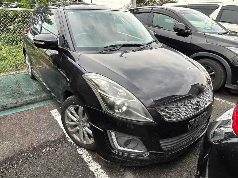 SUZUKI SWIFT RS-DJE Thumbnail 11