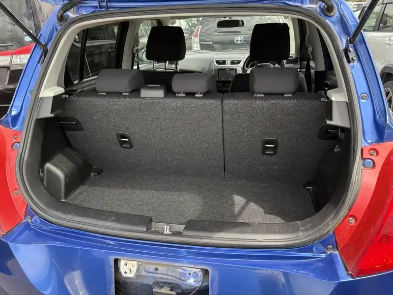 SUZUKI SWIFT XG Thumbnail 8