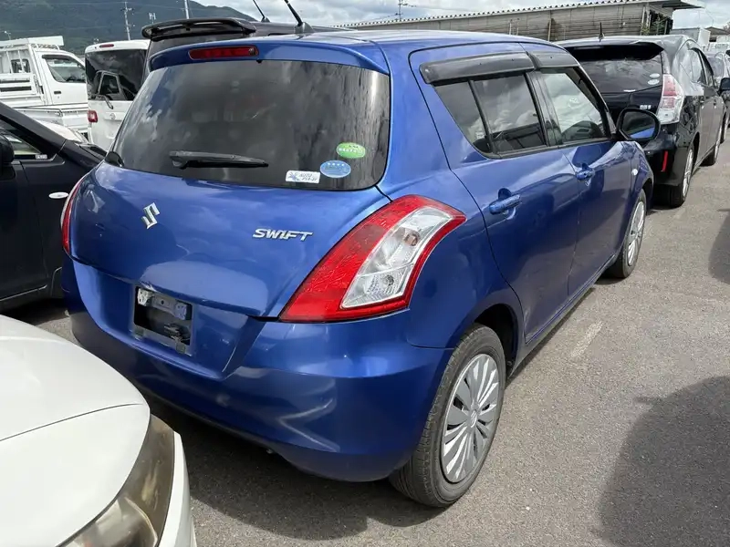 SUZUKI SWIFT XG Thumbnail 2