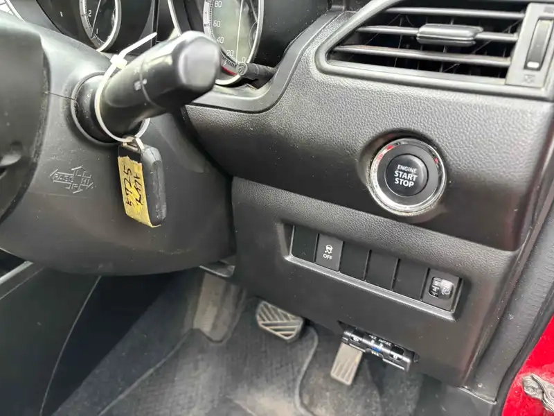 SUZUKI SWIFT 5D XG Thumbnail 27