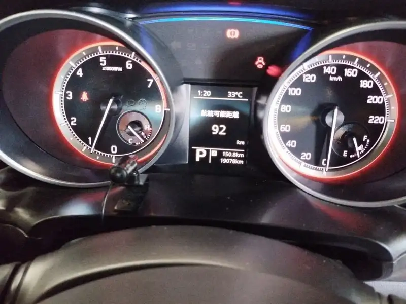 SUZUKI SWIFT 5D XG LIMITED Thumbnail 8
