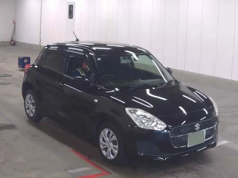 SUZUKI SWIFT 5D XG LIMITED Thumbnail 3