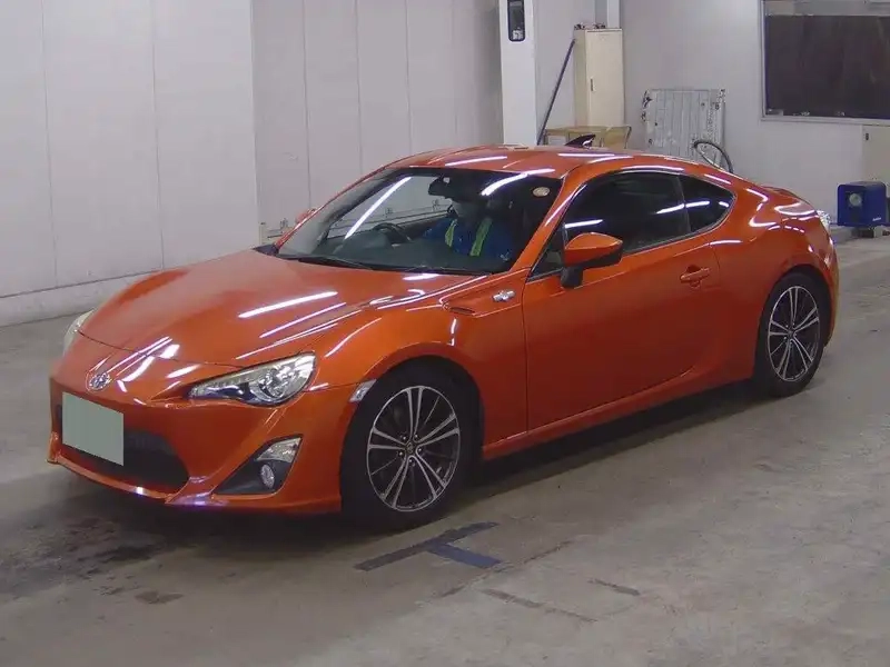 TOYOTA 86 GT Thumbnail 4