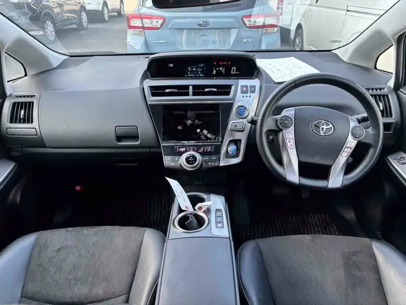 TOYOTA PRIUS G ALPHA Thumbnail 18