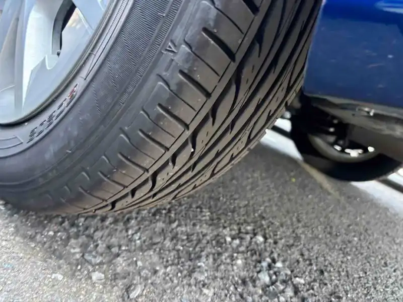 TOYOTA PRIUS G ALPHA Thumbnail 12