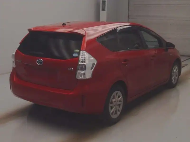 TOYOTA PRIUS ALPHA S 5ST Thumbnail 4