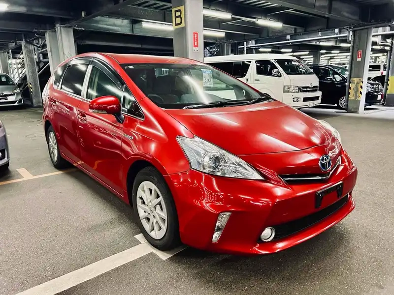 TOYOTA PRIUS ALPHA S 5ST Thumbnail 1