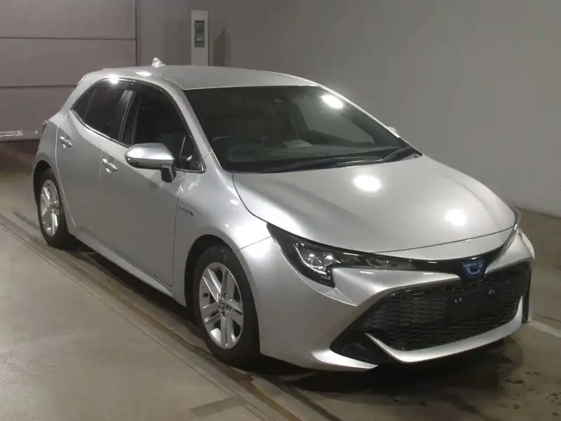 TOYOTA COROLLA SPORTS HYBRID G Thumbnail 6
