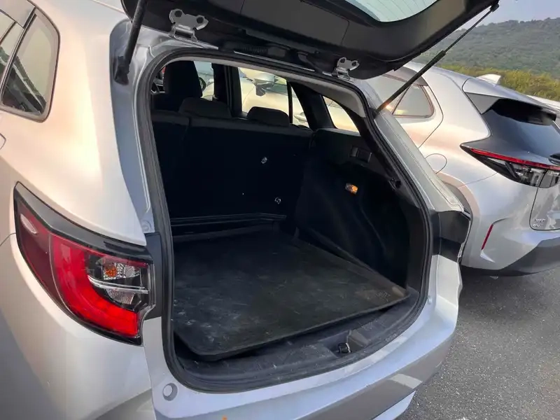 TOYOTA COROLLA TOURING HYBRID G-X Thumbnail 19