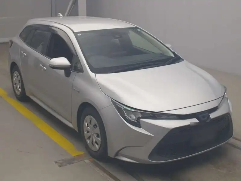 TOYOTA COROLLA TOURING HYBRID G-X Thumbnail 6
