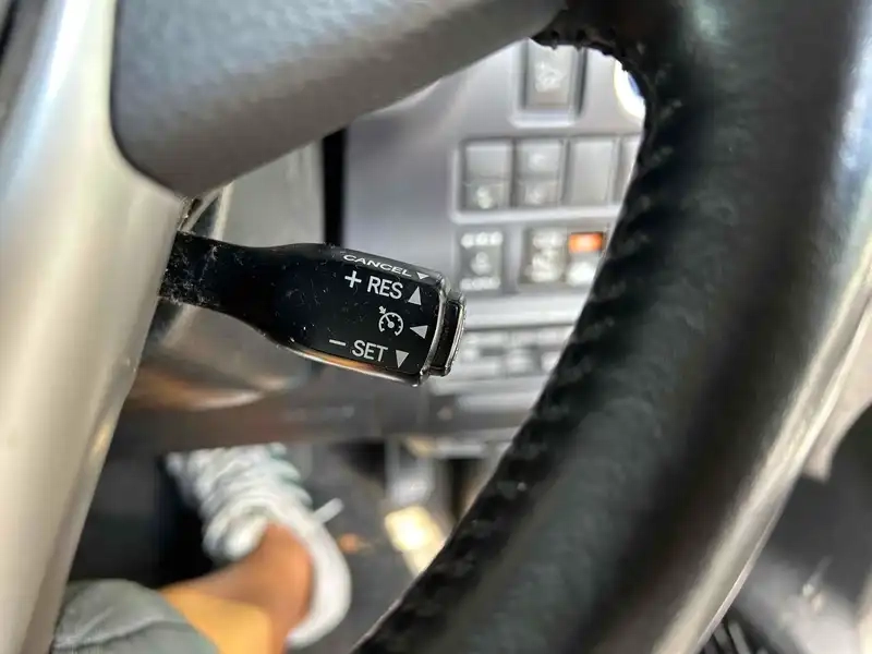 TOYOTA NOAH HYBRID G Thumbnail 17