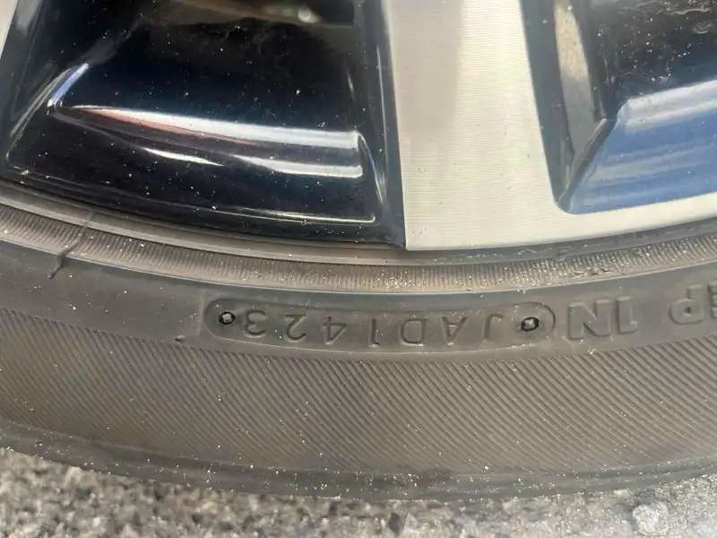 TOYOTA C-HR G Thumbnail 17