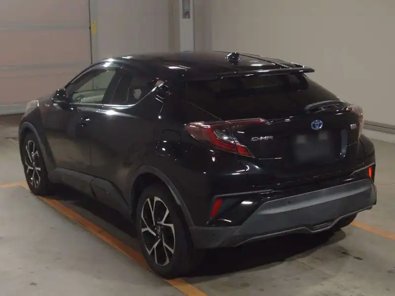 TOYOTA C-HR G Thumbnail 7