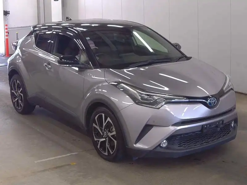 TOYOTA C-HR G LED EDITION Thumbnail 1