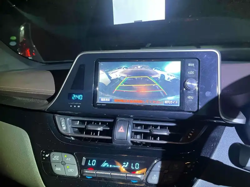 TOYOTA C-HR G LED EDITION Thumbnail 6