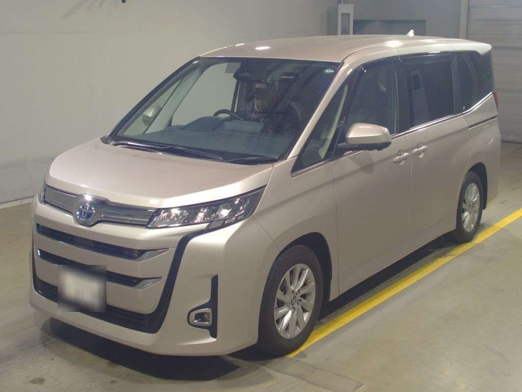2024 Toyota Noah Hybrid
