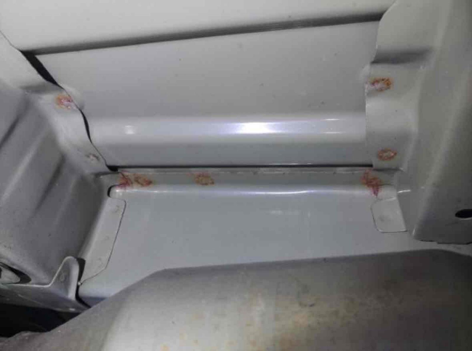 TOYOTA HIACE VAN 5D 4WD LONG DX Image 26