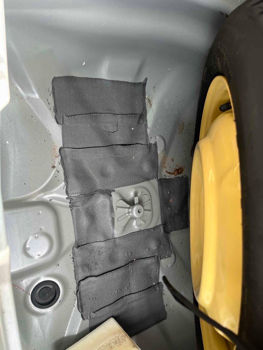 TOYOTA PRIUS S Image 18