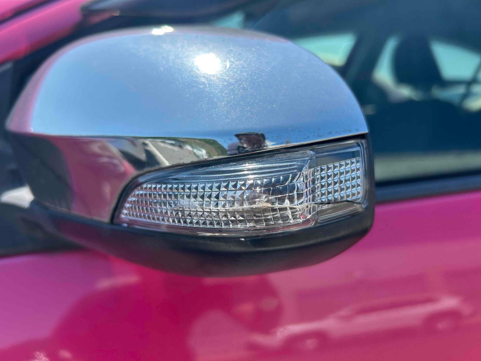 TOYOTA AQUA S Image 37
