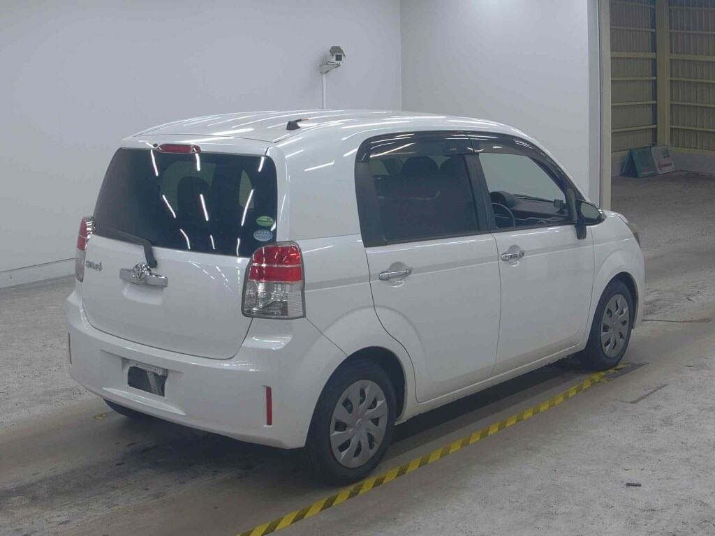 TOYOTA SPADE F JACK Image 5