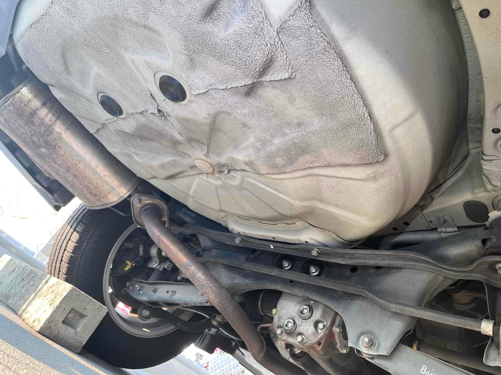 SUBARU OUTBACK 4WD BASE GRADE Image 19