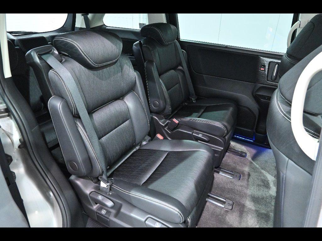 HONDA ODYSSEY ABSOLUTE EX Image 7