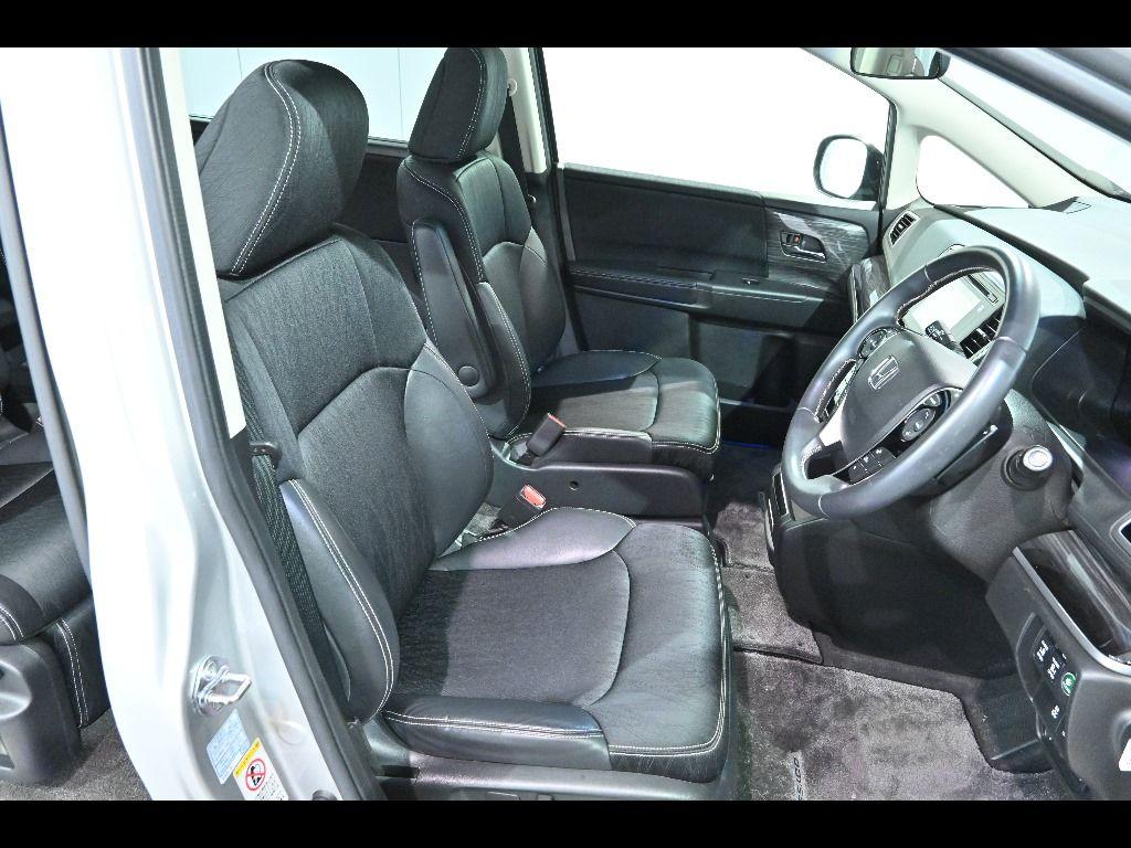 HONDA ODYSSEY ABSOLUTE EX Image 6