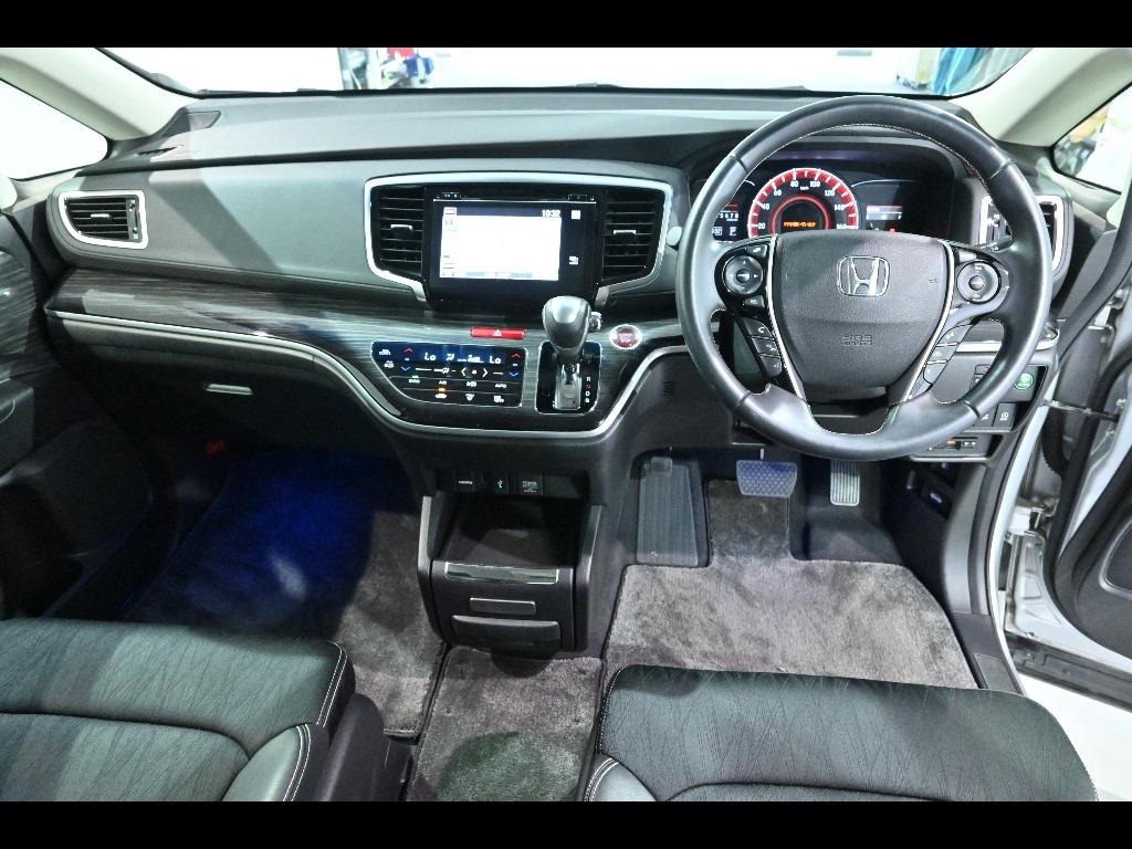 HONDA ODYSSEY ABSOLUTE EX Image 3