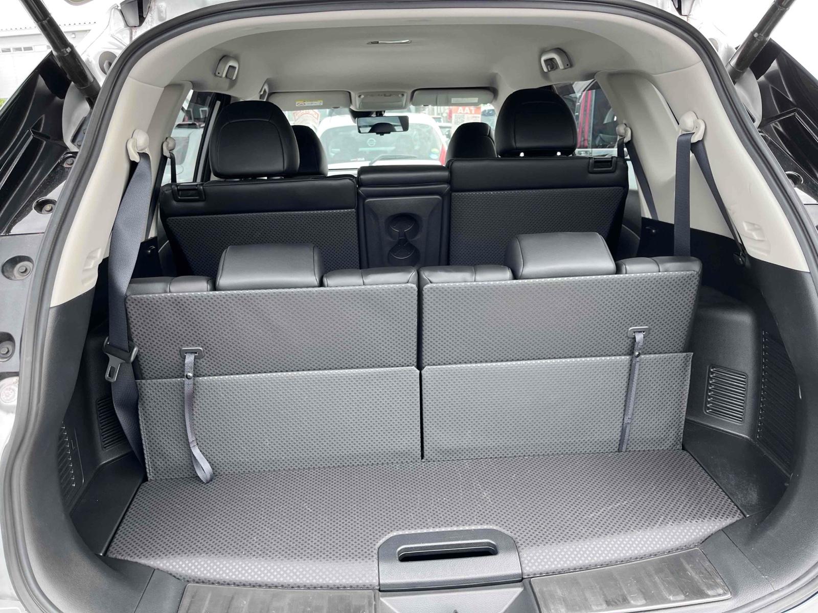 NISSAN XTRAIL 20XI 7ST Image 20