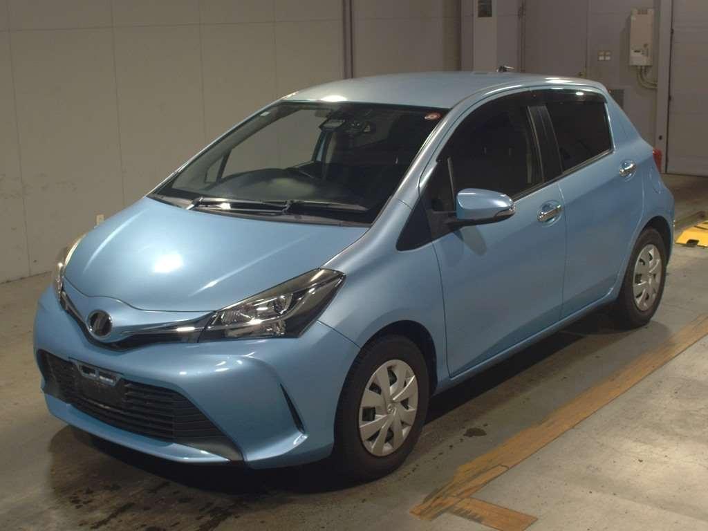 TOYOTA VITZ 1.3F LED EDITION Image 3