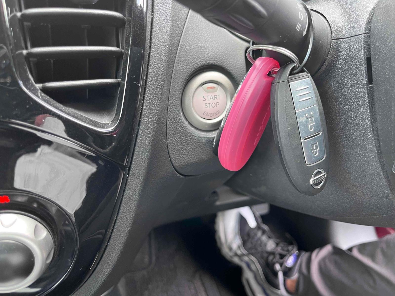 NISSAN JUKE 15RX PERSONARIZATION Image 13