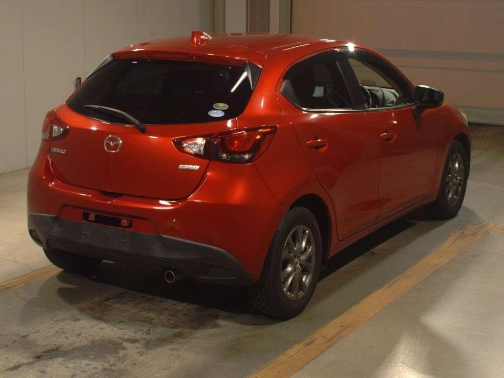 MAZDA DEMIO 13 S TOURING L PACKAGE Image 3