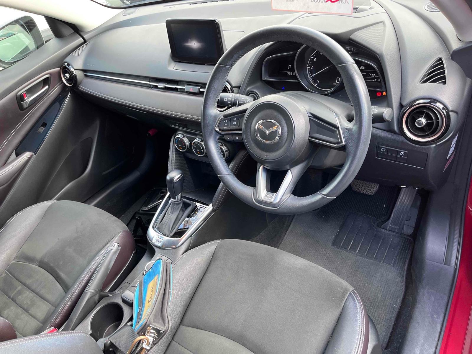 MAZDA DEMIO 13 S TOURING L PACKAGE Image 5