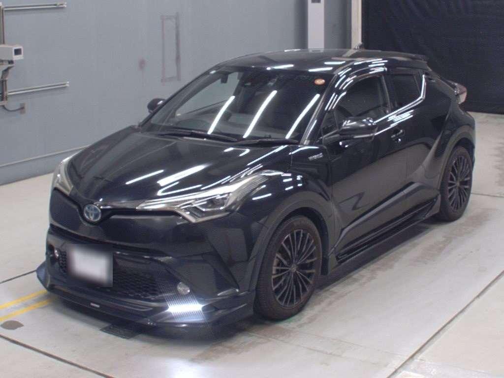 TOYOTA C-HR G Image 1