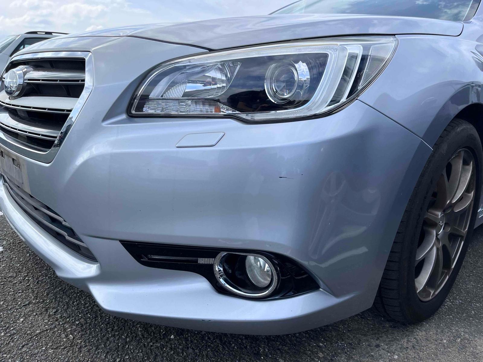 SUBARU LEGACY B4 LIMITED 4WD Image 23