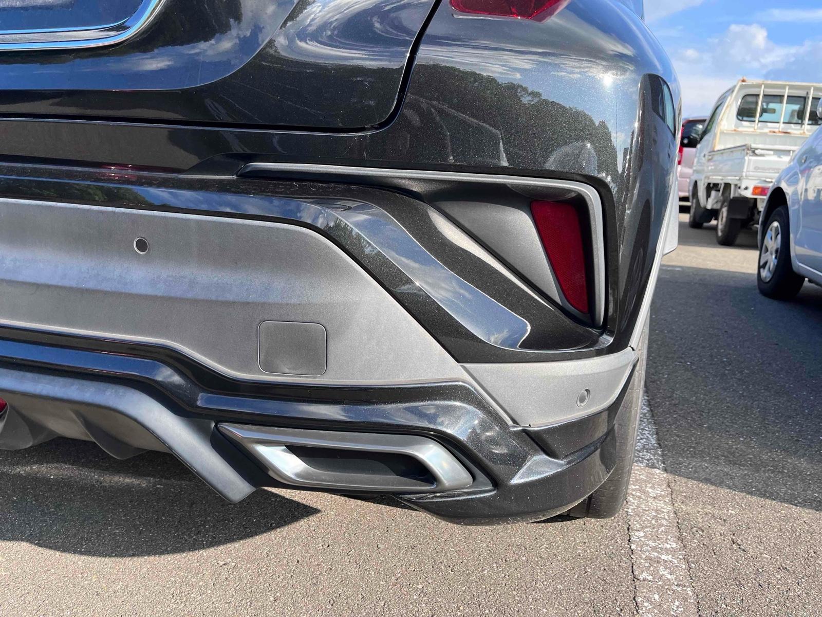 TOYOTA C-HR G Image 18