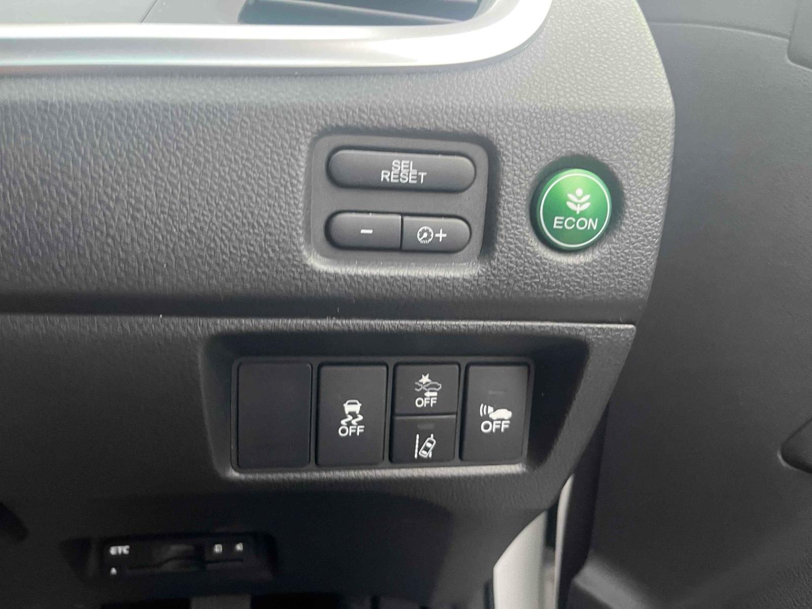 HONDA JADE HYBRID X Image 13