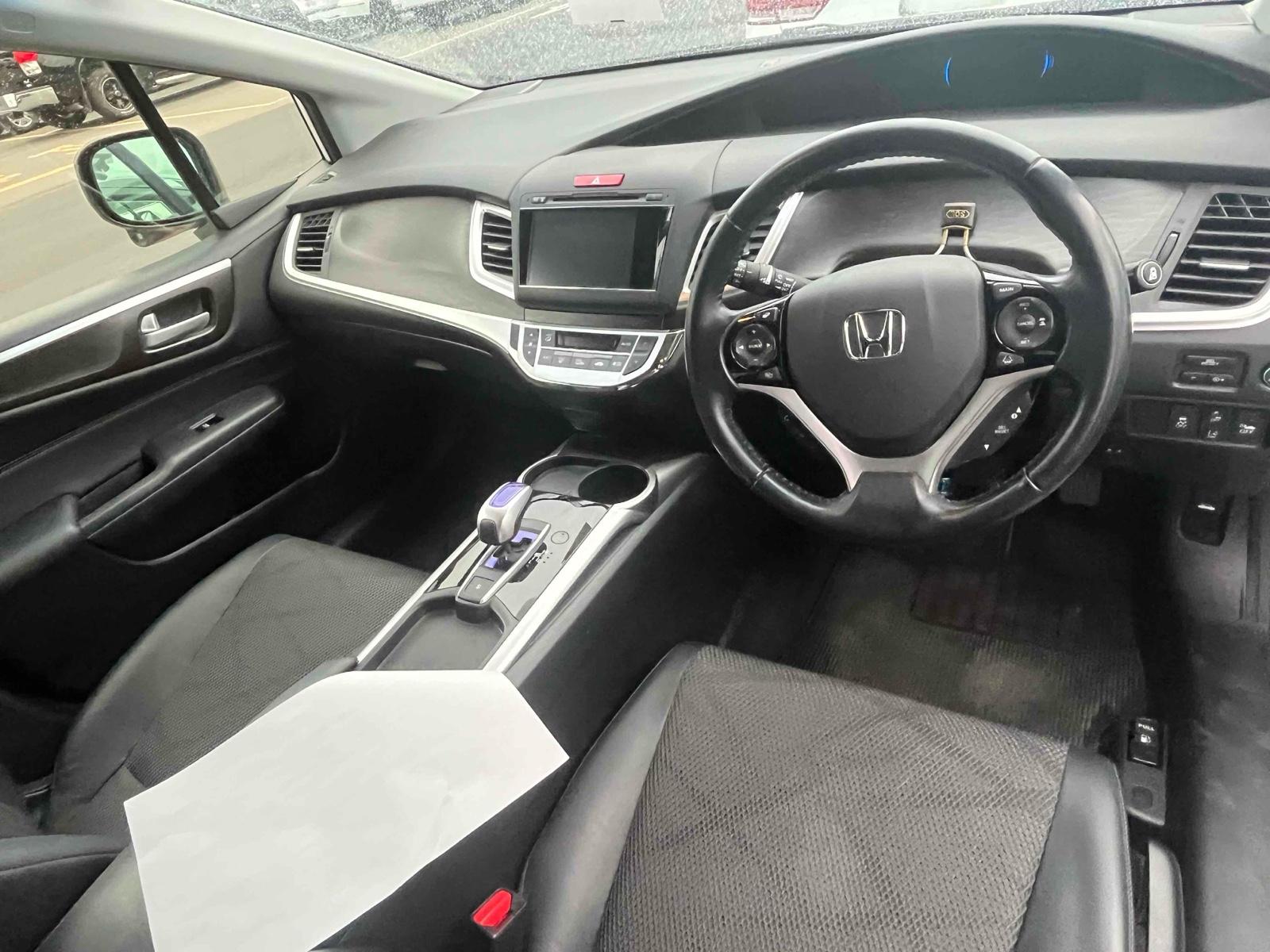 HONDA JADE HYBRID X Image 10