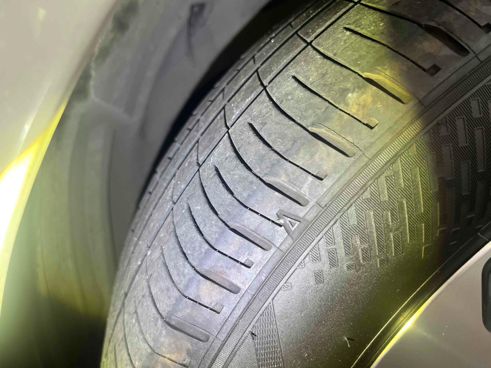 SUBARU OUTBACK 4WD B-SPORT Image 11