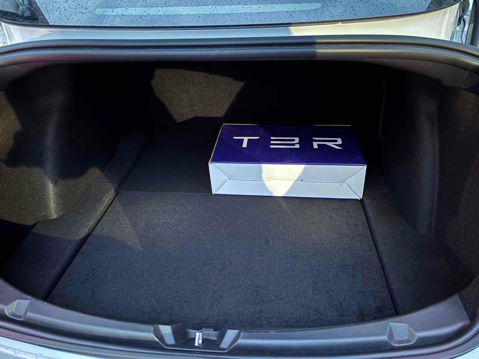 TESLA MODEL 3 STANDARD RANGE PLUS Image 9